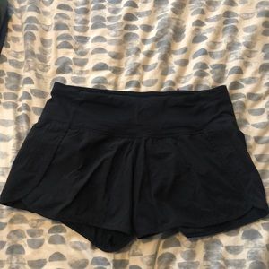 Lululemon speed up 4” shorts